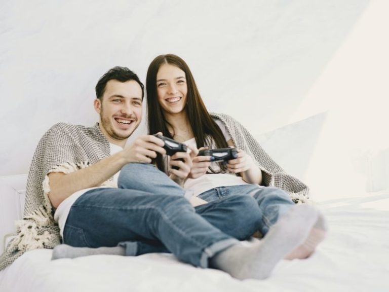 online couple games