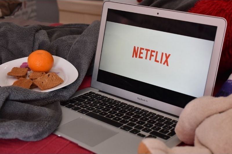 netflix on laptop