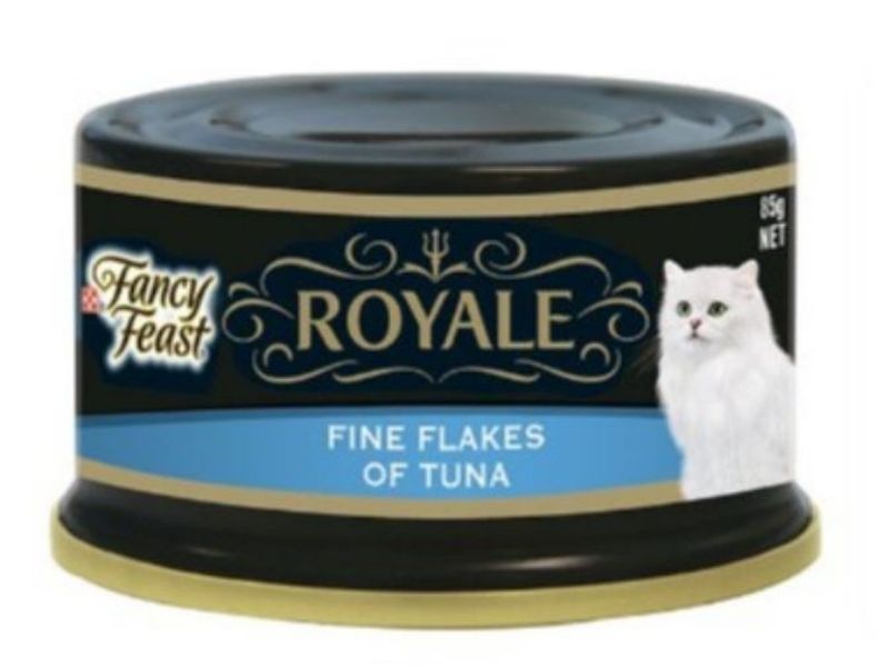 flaky cat wet food