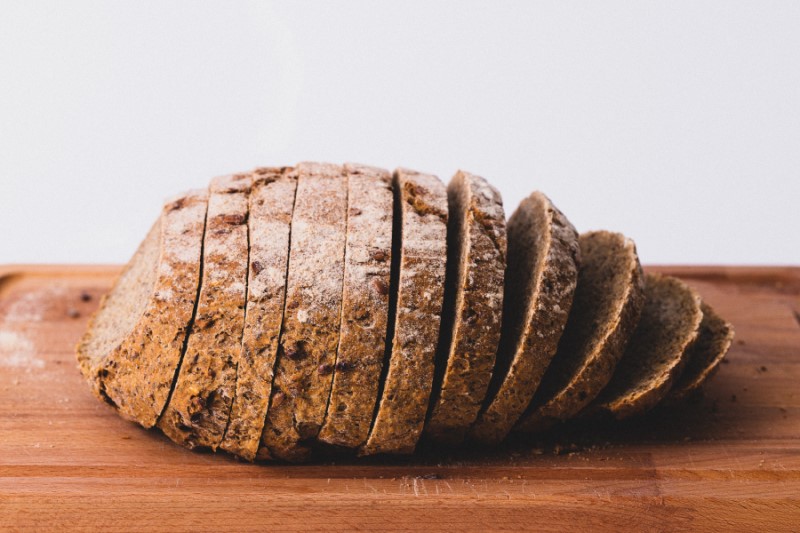 whole grain brown bread