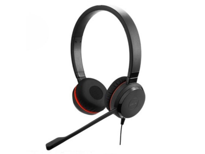 Jabra Evolve 30 ll headphones with microphones