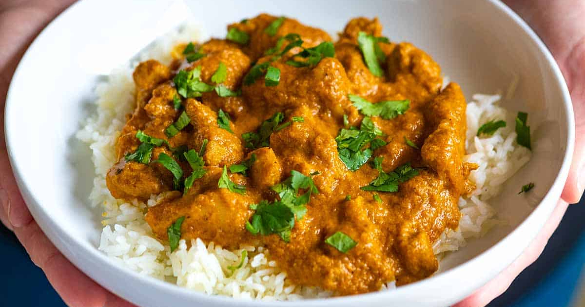 6 Indian Chicken & Mutton Curry Recipes To Make This Deepavali