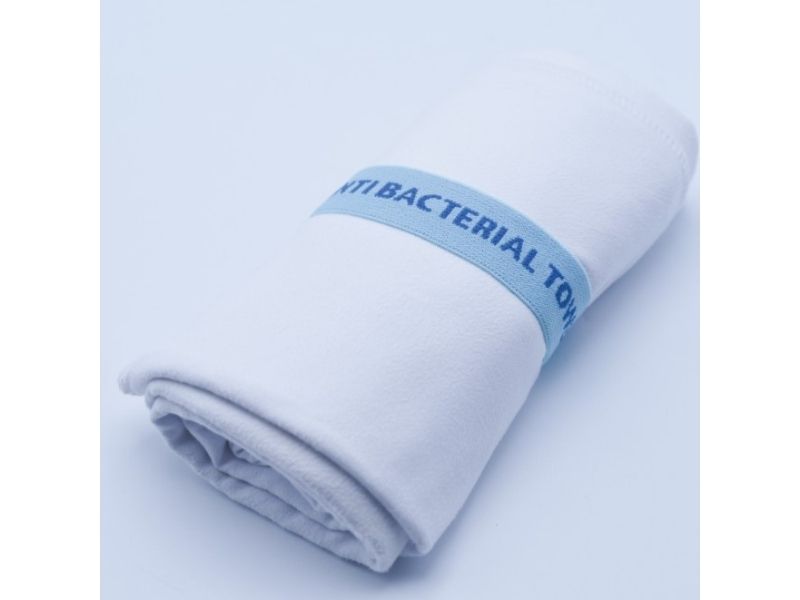 microfibre towel, hair treatment for frizzy hair