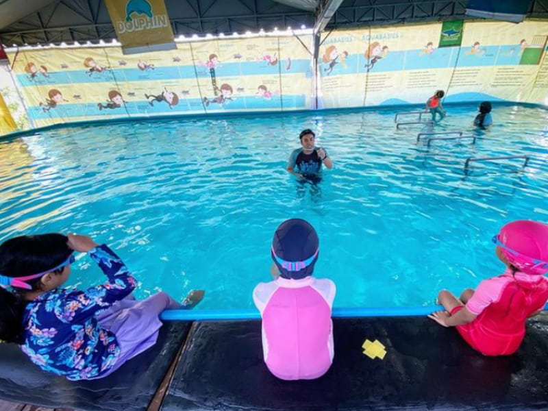 Splashtastik learn to swim shah alam