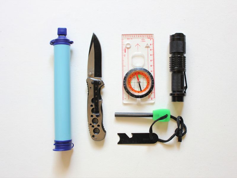 Essential items for bug out bag or survival kit 