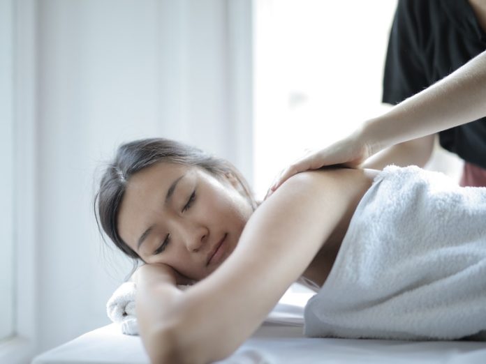postnatal massage for moms malaysia