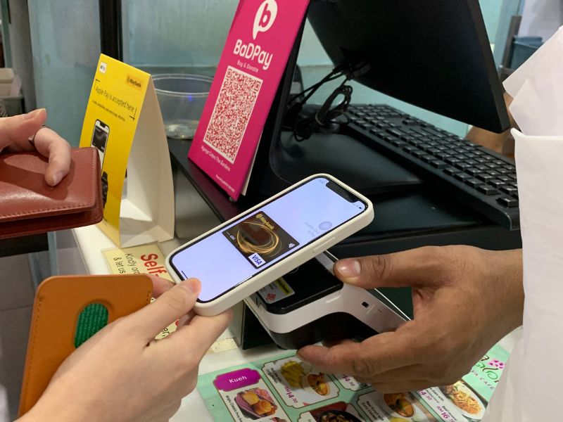 Contactless payment with Apple Pay in Malaysia