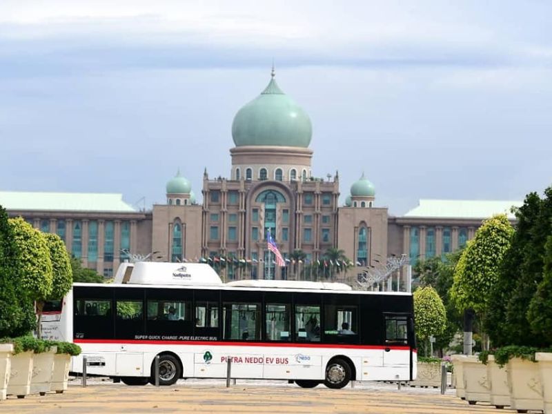 A bus in front of prime minister's office in Putrajaya things to do in putrajaya