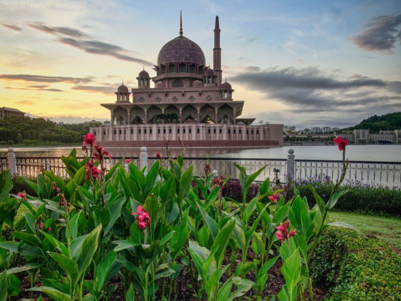 Putrajaya mosque in the background