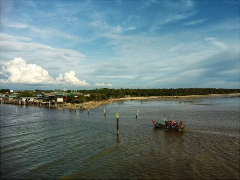 what to do in sekinchan pantdai redang beach