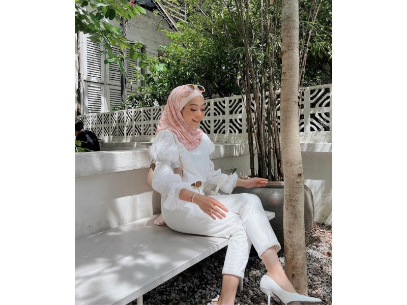 All white hijab on sale outfit