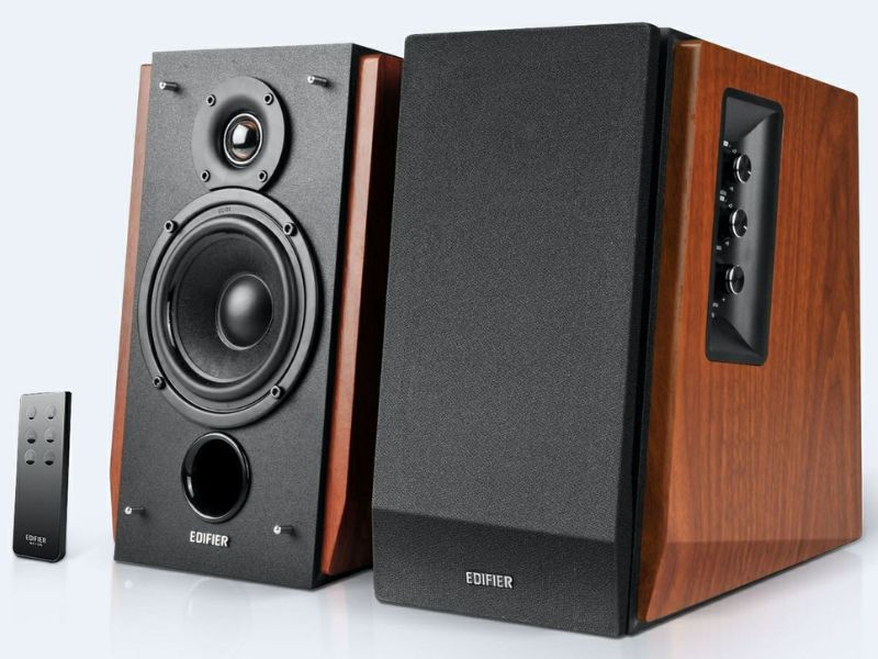 7 Best Bookshelf Speakers That Look And Sound Good For Home