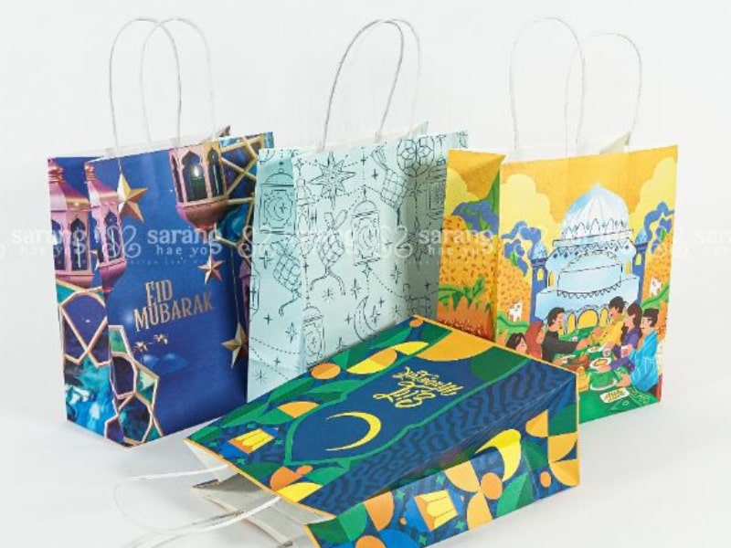 Gift bags and sampul Raya