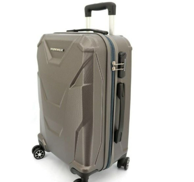 7 Best Luggage Brands In Malaysia For You To Jet Off In Style 7-best-luggage-brands-in-malaysia-for-you-to-jet-off-in-style